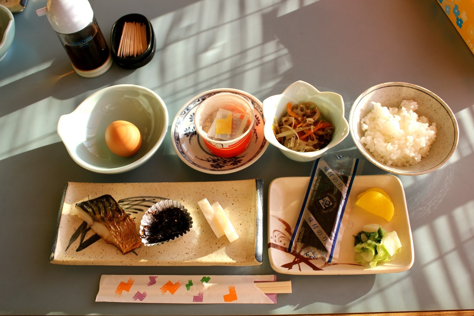 Conheça 10 cafés da manhã do Japão