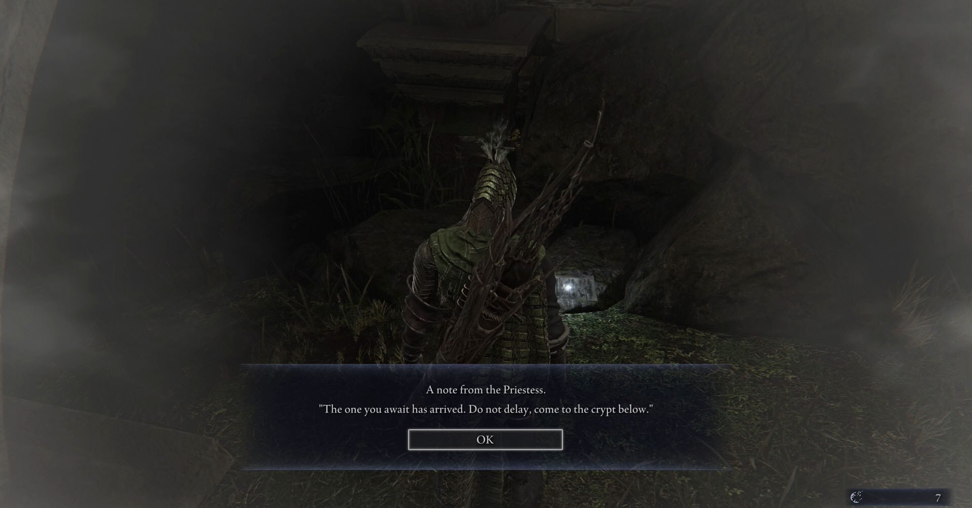 Uma captura de tela de Elden Ring Nightreign mostrando o personagem de Ironeye lendo uma nota deixada pela sacerdotisa dizendo: 