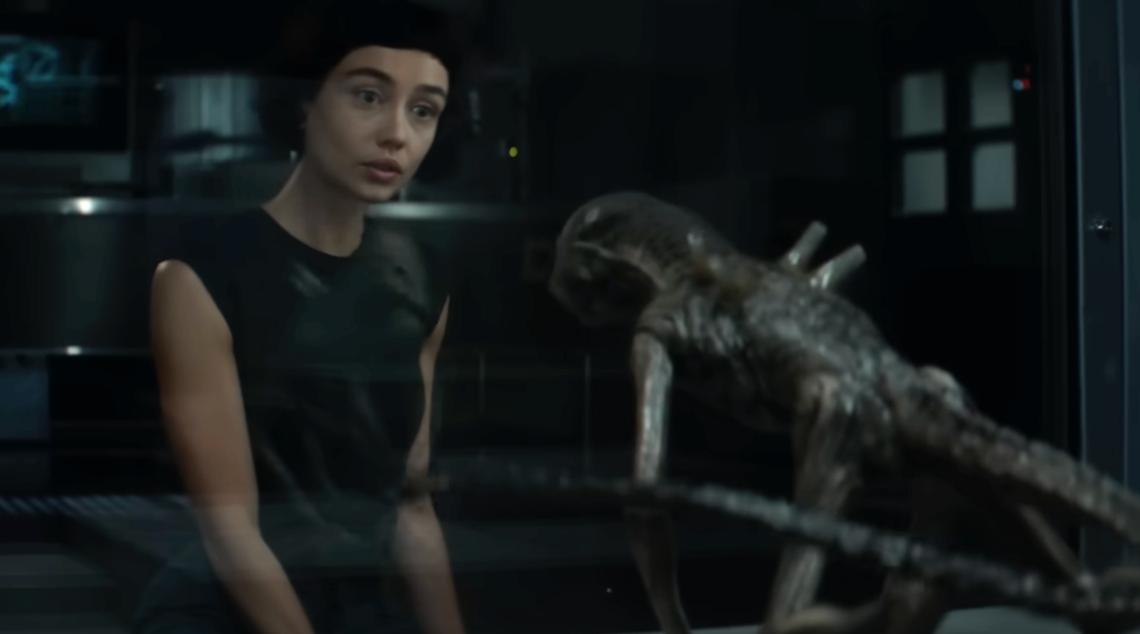 Alien Earth Wendy com Xenomorph-1