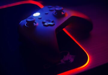 black xbox one game controller