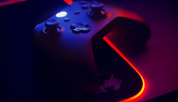 black xbox one game controller