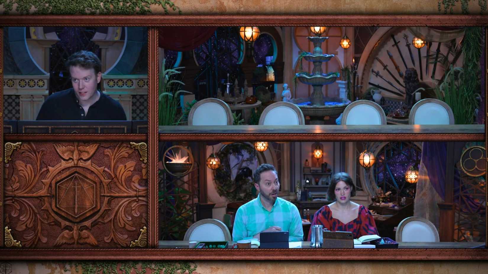 Uma imagem do Episódio 2 da Campanha 4 de Critical Role. Apresenta Brennan Lee Mulligan como DM, bem como Sam Riegel como Wicander Halovar e Whitney Moore como Tyranny.