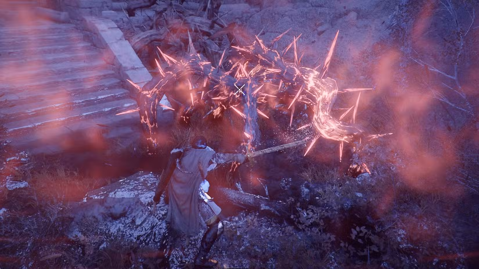 Kliff em pé com sua espada usando a luz do sol para incendiar as vinhas espinhosas no Deserto Carmesim.