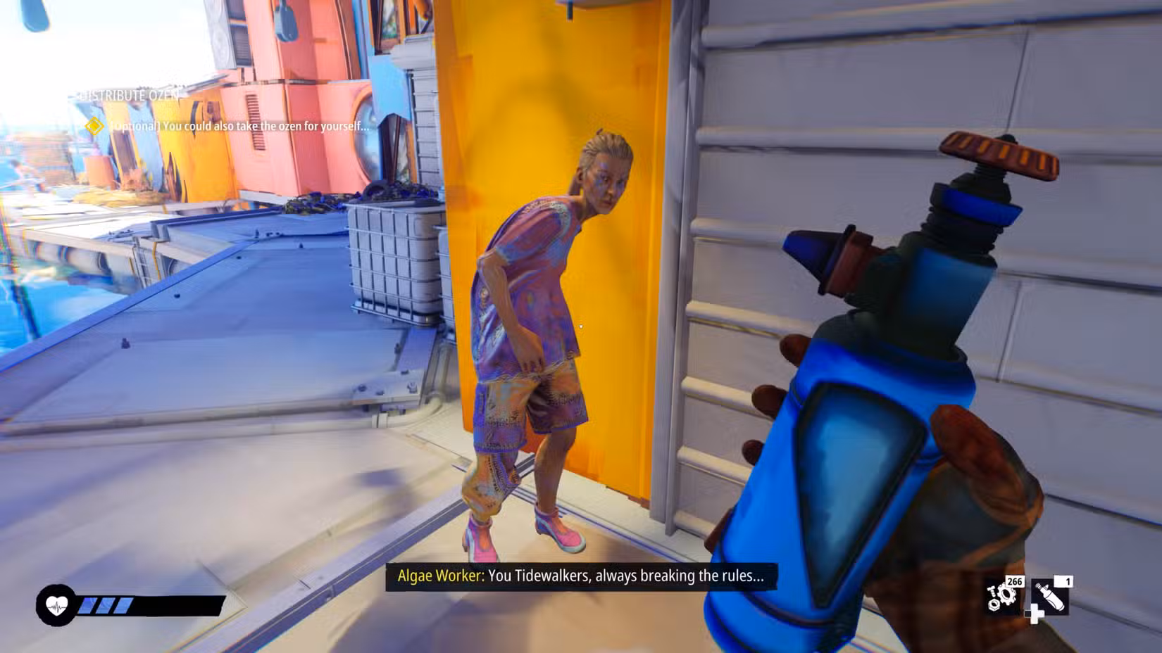 Um jogador segura uma garrafa de ozen em Marés do Amanhã.