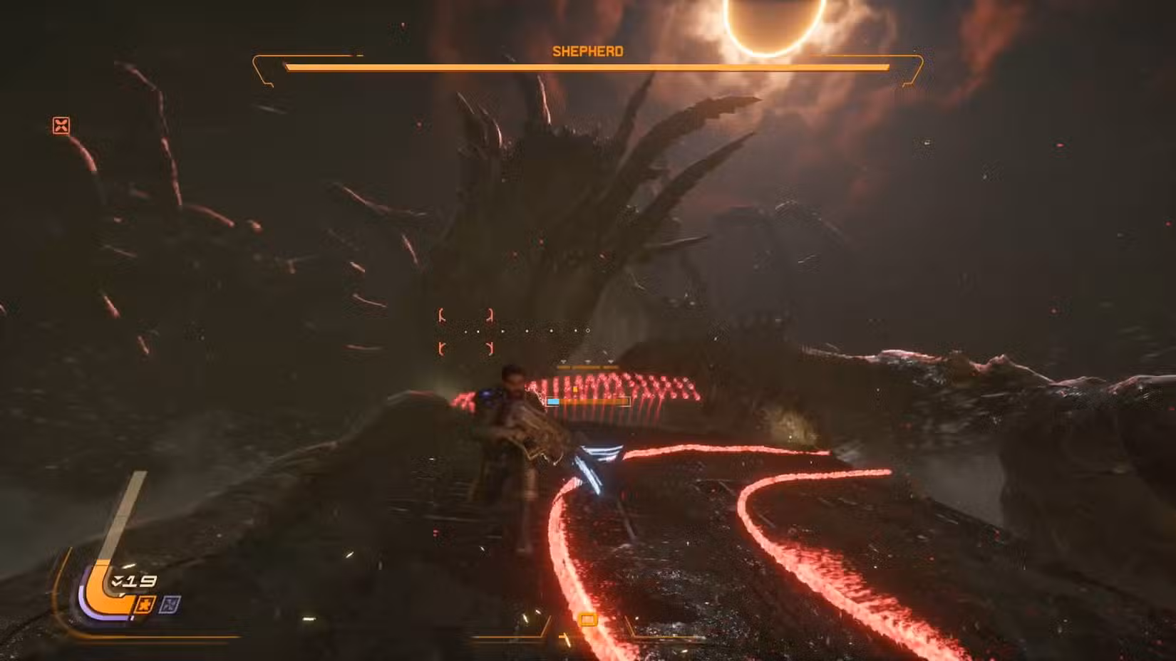 Uma captura de tela de Saros mostrando a terceira fase da luta contra o chefe Shepherd