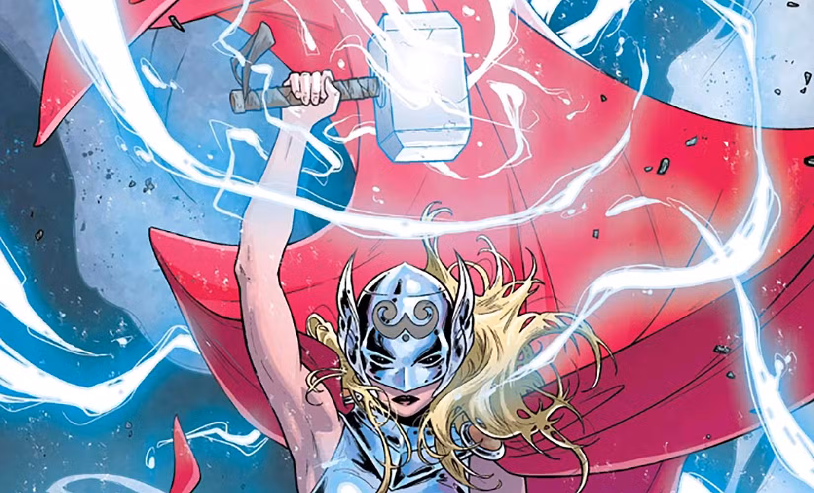 Jane Foster, fantasiada de Poderoso Thor, segura o Mjolnir acima de sua cabeça enquanto o ar estala com raios.