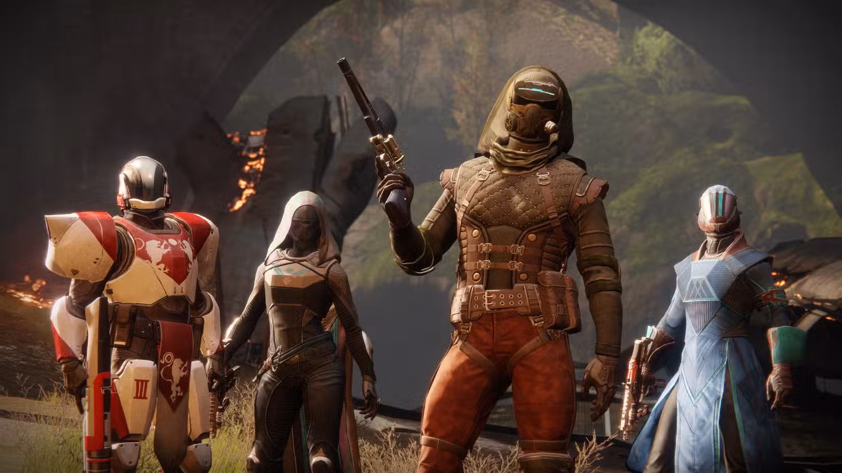 Destiny 2 – quatro Guardiões em pose pré-jogo em The Fortress, um mapa do Crisol