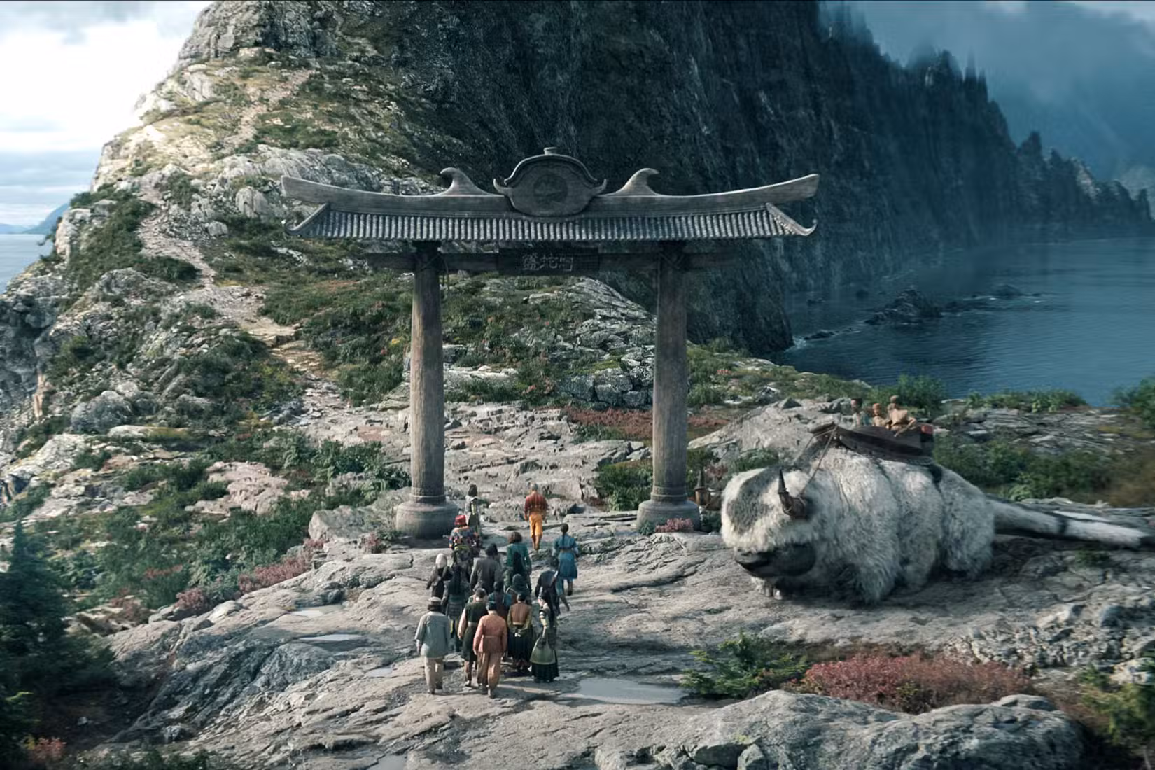 Avatar__The_Last_Airbender_n_S2_00_29_24_18R_C