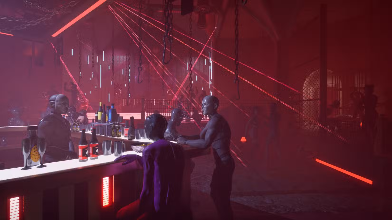 Uma cena de boate em Hellraiser: Revival