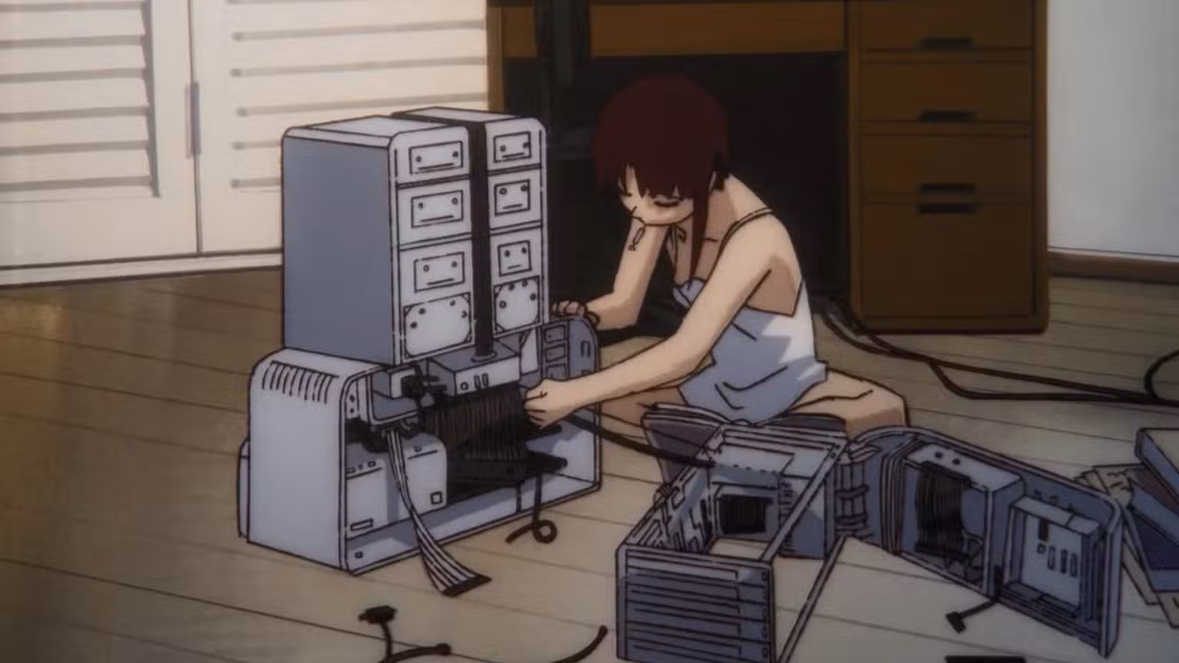 Filmado de Serial Experiments Lain of Lain construindo seu NAVI