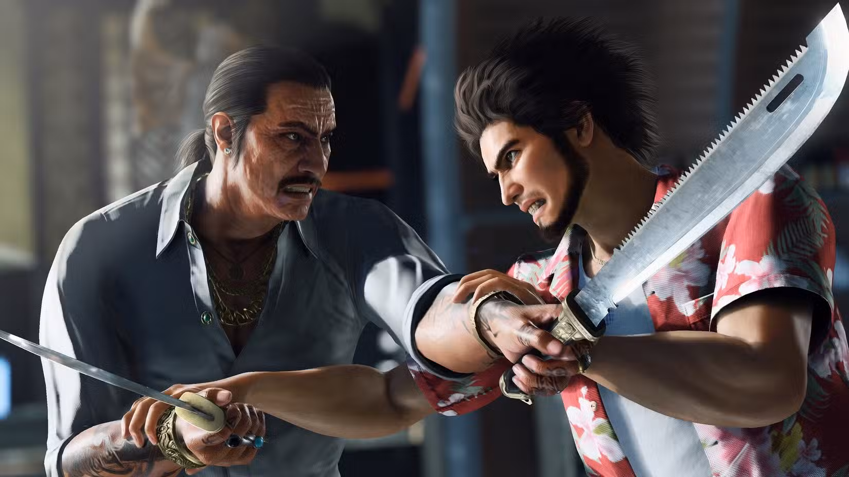 Ichiban e Danny Trejo lutam em Like a Dragon: Infinite Wealth. Danny Trejo carrega dois facões.