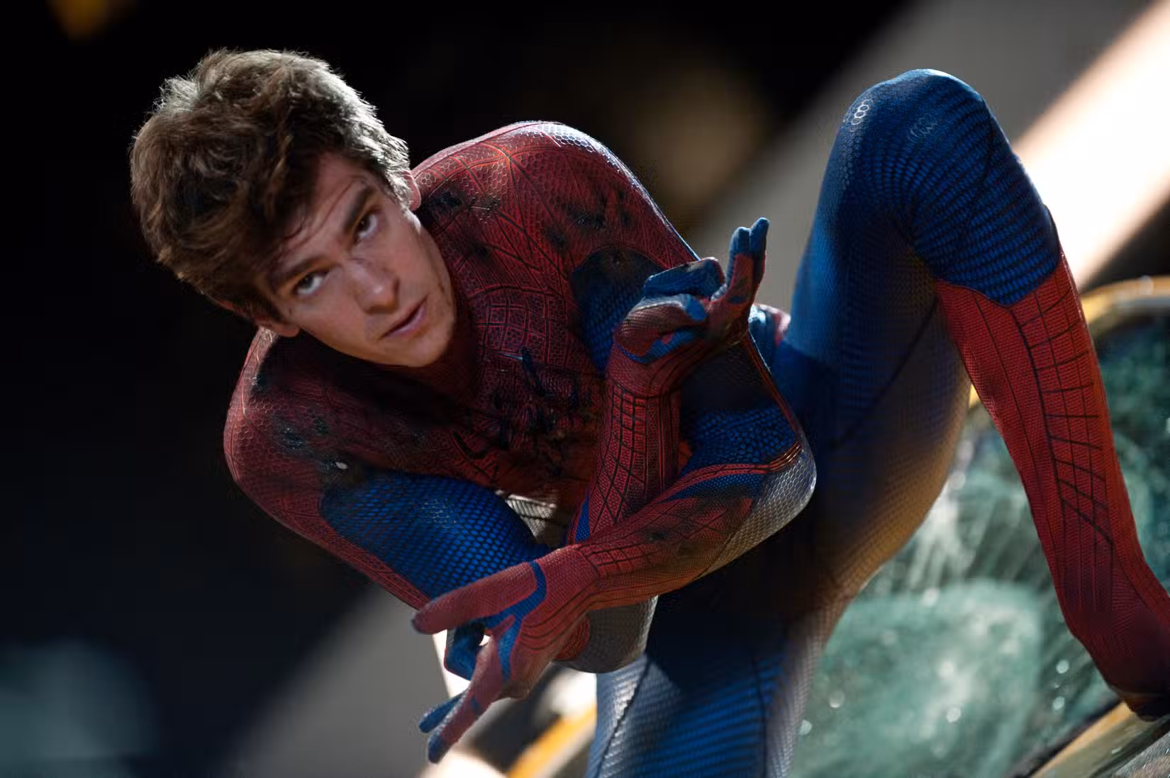 Andrew Garfield em O Espetacular Homem-Aranha