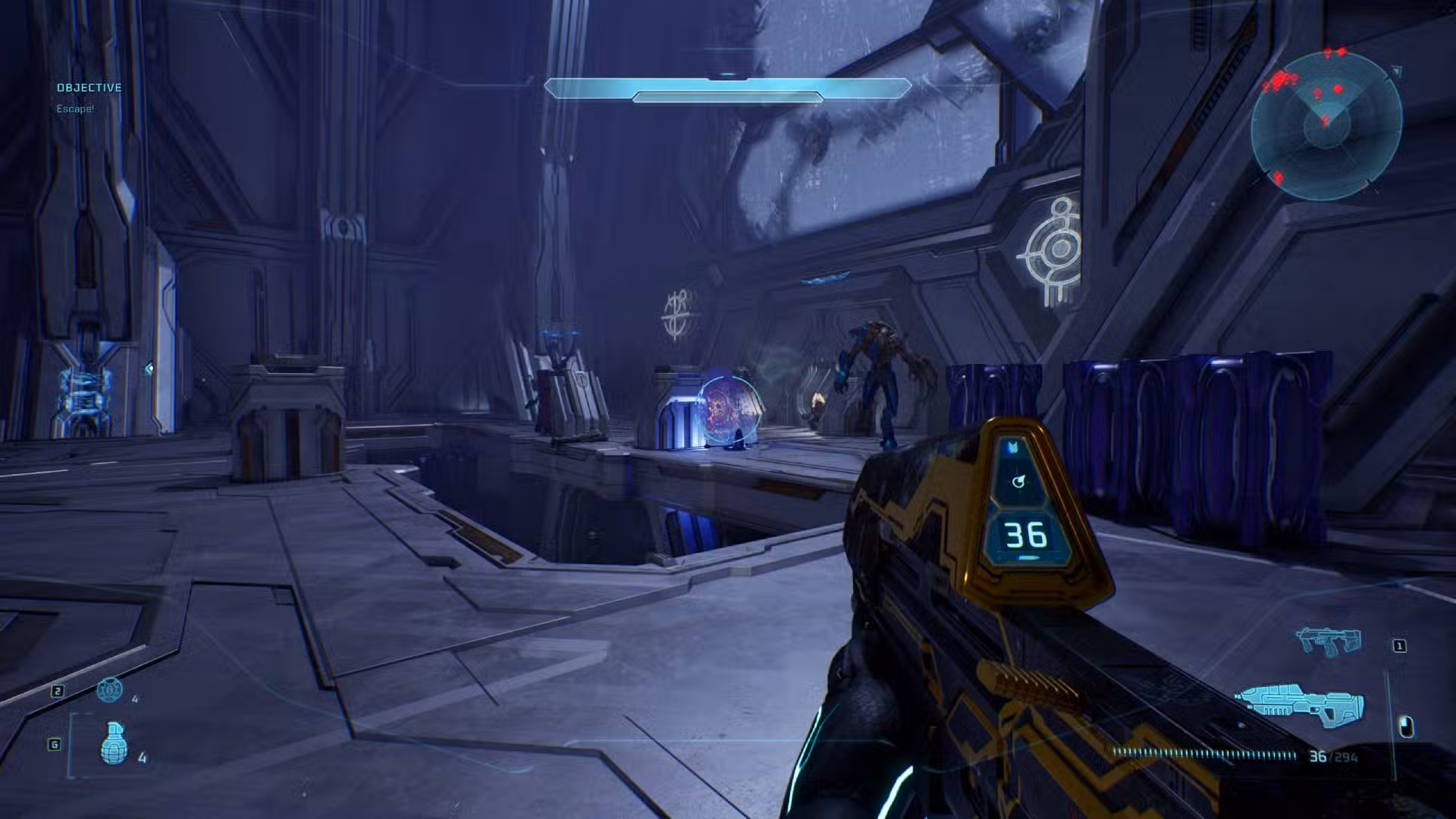 O jogador em Halo: Campaign Evolved olhando para a porta do terminal Tangent II.