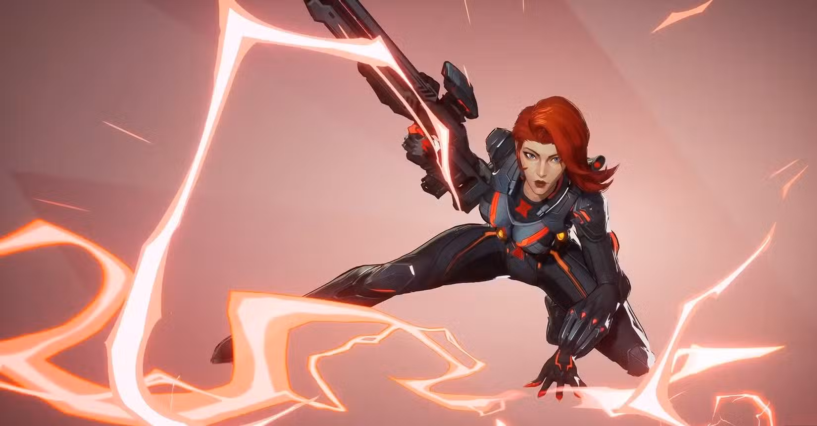 Viúva Negra de Marvel Rivals, posando após uma vitória. Ela está segurando um rifle de precisão enquanto correntes elétricas a cercam.