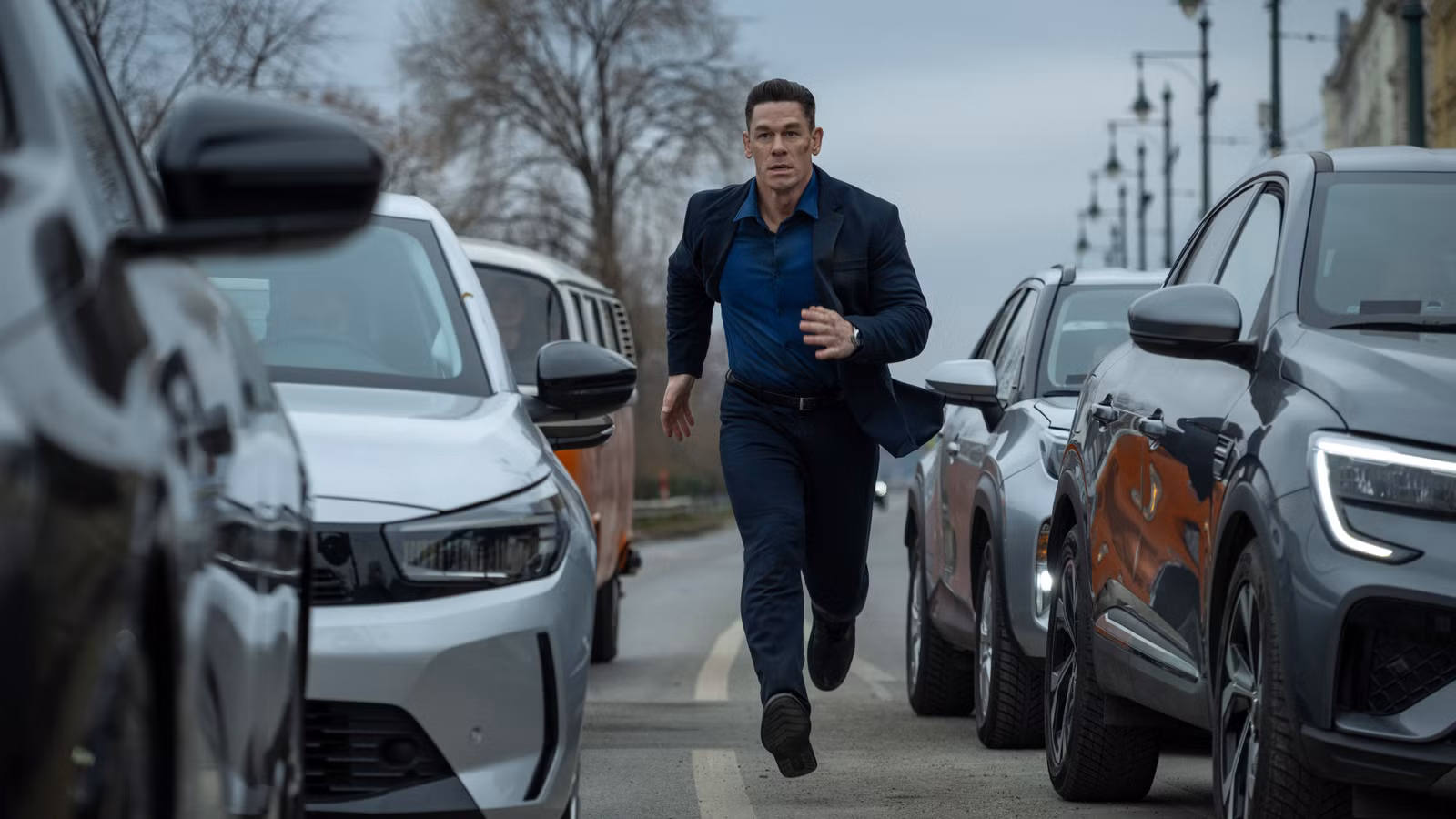 O trailer de Matchbox The Movie de John Cena dá aos carros de brinquedo o tratamento da Barbie
