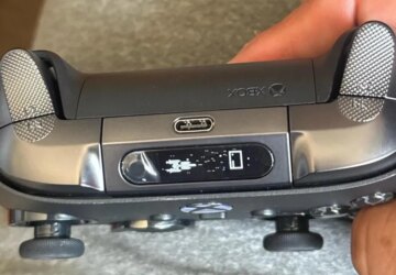 Vazam fotos de protótipo do Xbox Elite Series 3 com tela embutida e botão de pareamento inédito