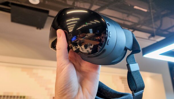 Vídeos de unboxing do Steam Frame vazam e mostram detalhes do aguardado headset de VR da Valve