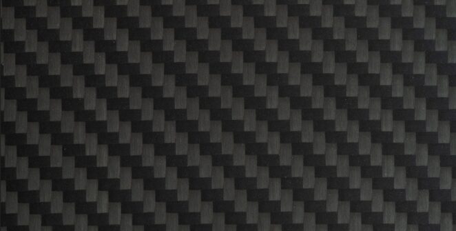 Dono de notebook Dell com mais de 8 anos relata dor causada por fibra de carbono no apoio de pulso