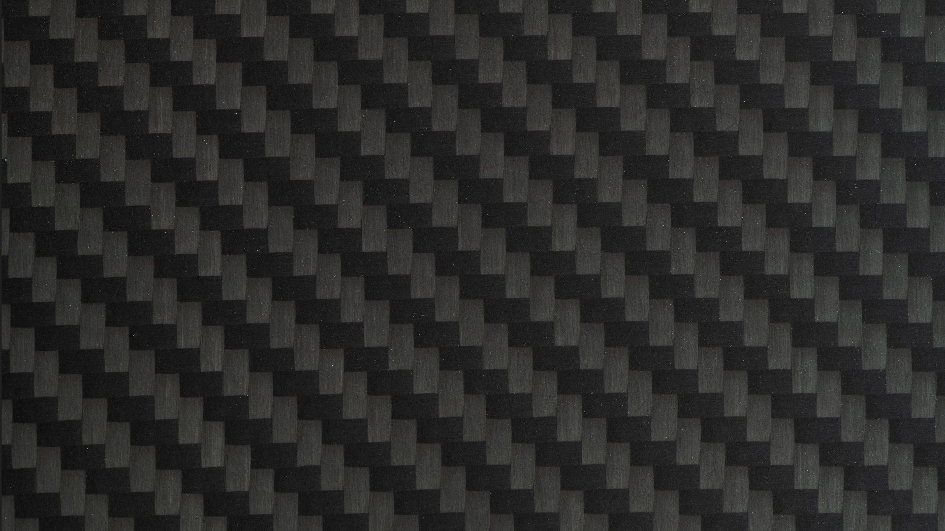 Dono de notebook Dell com mais de 8 anos relata dor causada por fibra de carbono no apoio de pulso
