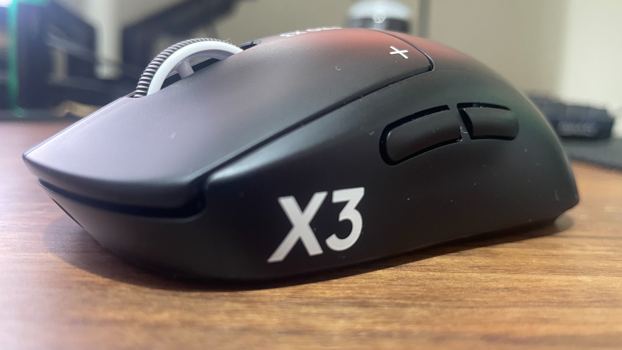 Logitech lança X3 Superstrike sete meses após o X2 e irrita quem comprou cedo