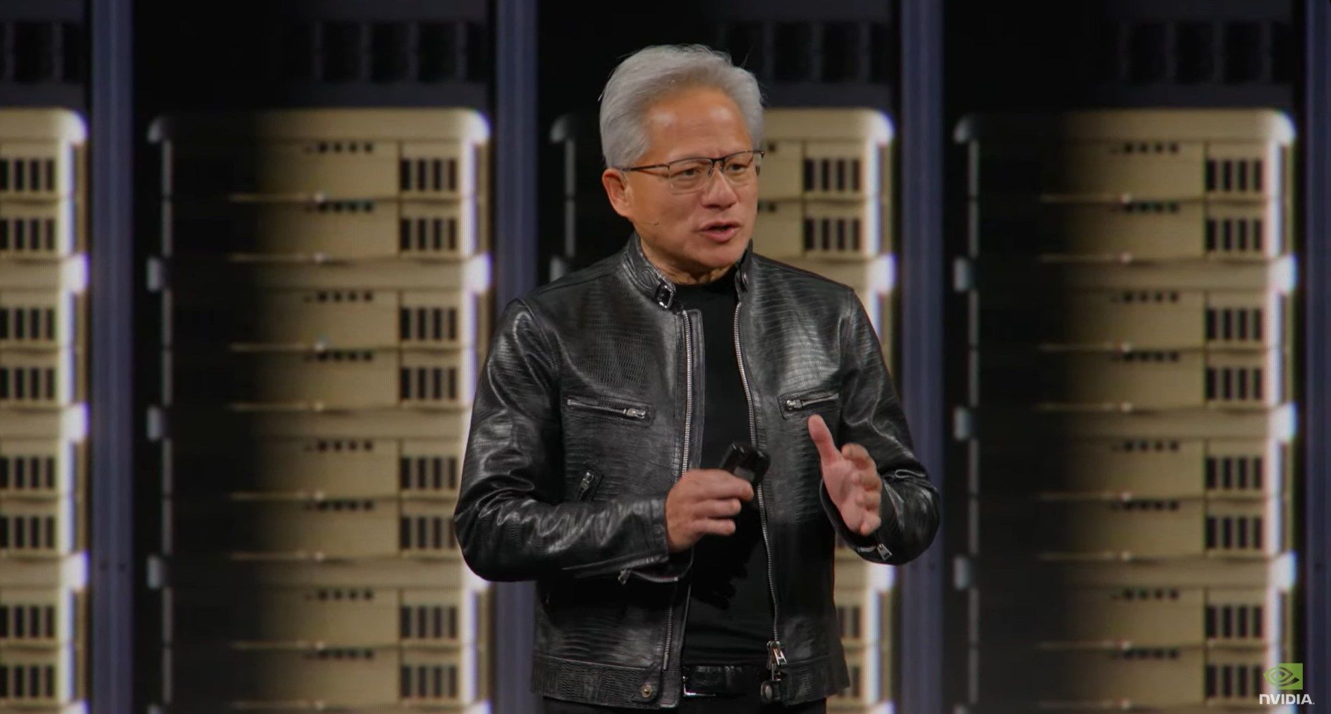 Nvidia revela que GPT-6 Astra usou mais de 100 mil GPUs em treinamento e já planeja quadruplicar hardware