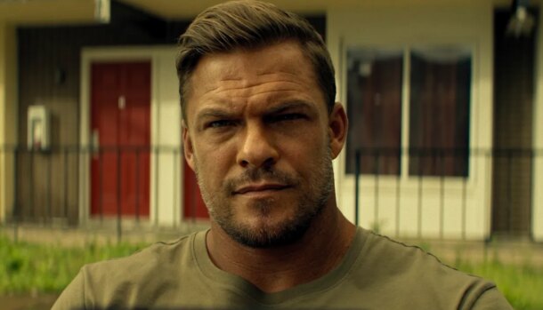 DC quer Alan Ritchson no elenco, mas ainda busca o papel certo