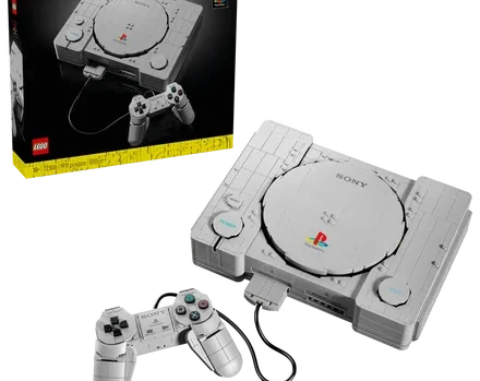 Designer do LEGO PlayStation explica bastidores dos easter eggs e dos botões que funcionam