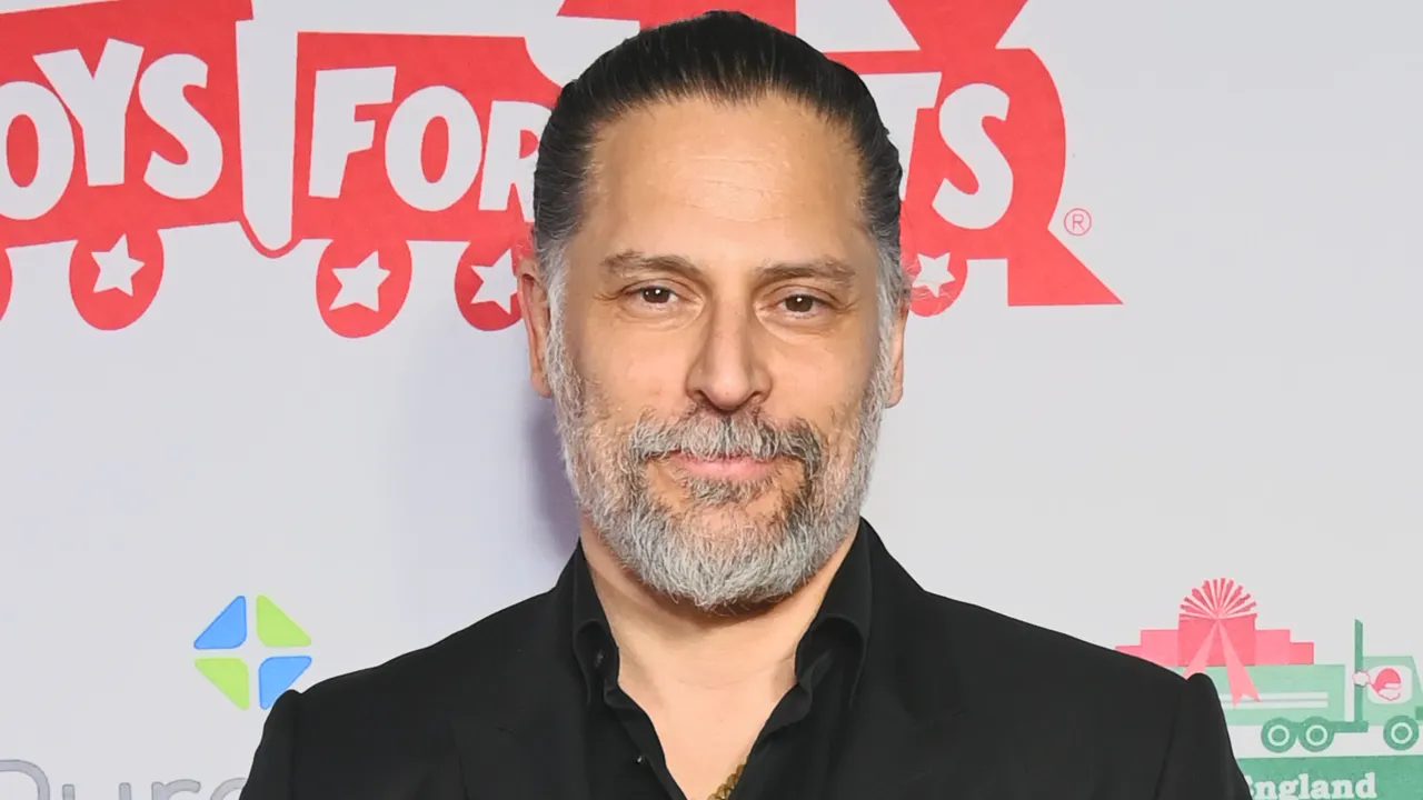 Joe Manganiello não desiste da série de Dragonlance e vê nova esperança na liderança da Wizards