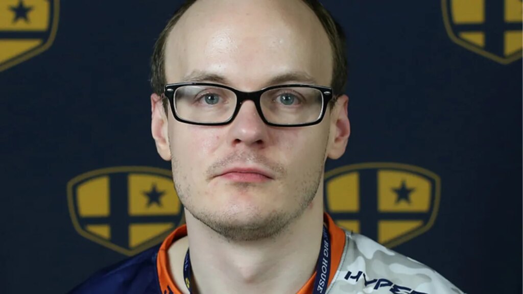 Mew2King é banido de torneio de Smash após relatar problema de saúde e infestação de insetos em casa