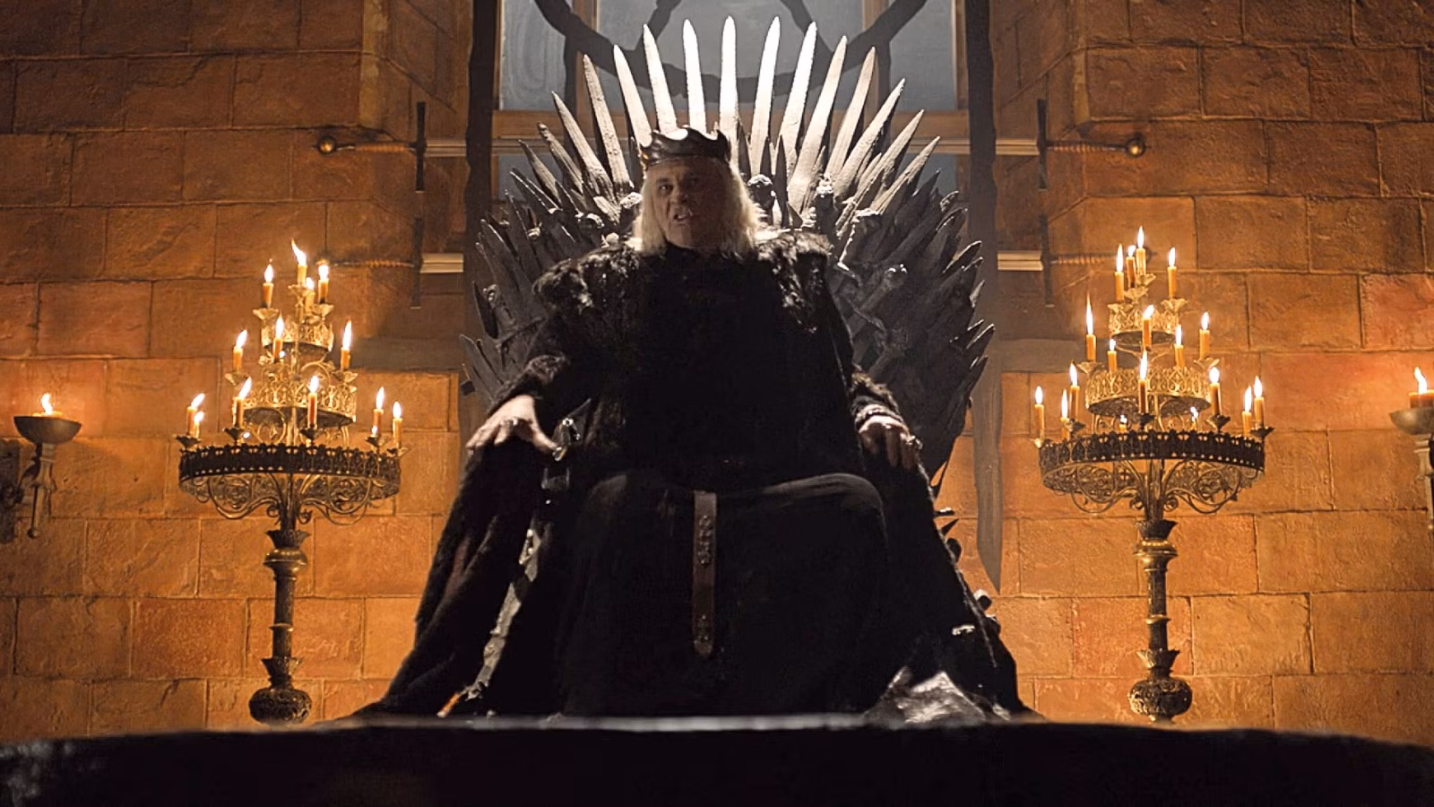 Peça teatral Game of Thrones: The Mad King volta aos palcos em Londres em 2027