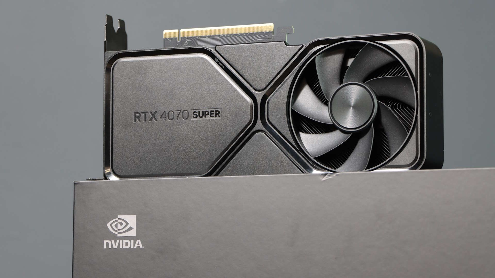 RTX 4070 Super roda Multi Frame Generation 4x com mod não oficial, e resultado surpreende em testes