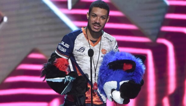 SonicFox rompe contrato com convenção após ter avatar recriado por IA em pôster