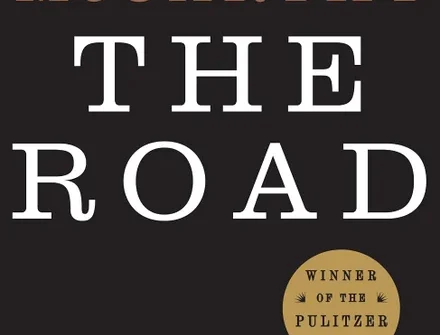 The Road, de Cormac McCarthy, está por US$ 1,99 no Kindle