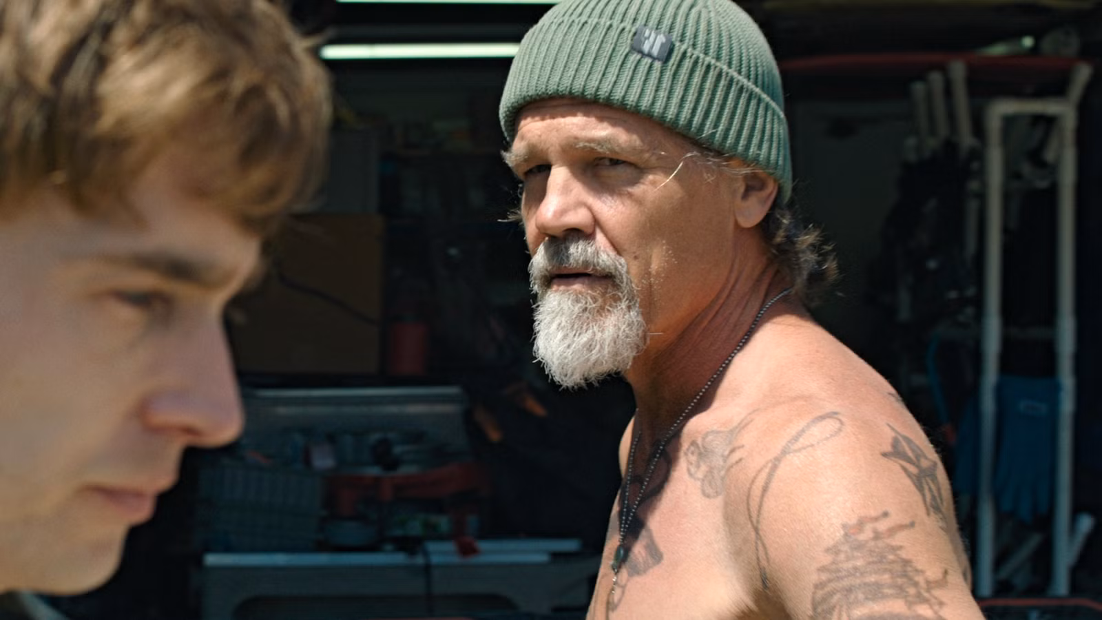 Whalefall: Baleia não é a vilã, e o filme é sobre relação pai e filho, diz Josh Brolin